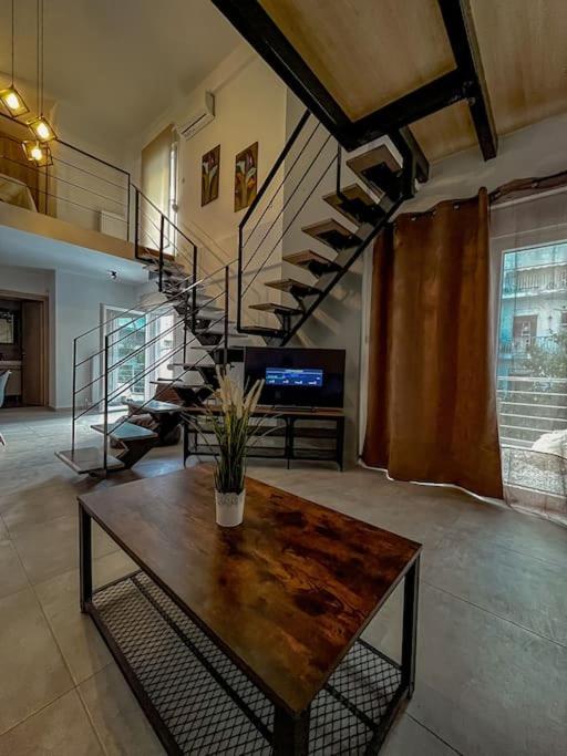 Escala Double Loft 1 & Parking In The City Center Volos Exteriör bild