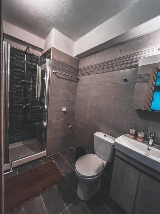 Escala Double Loft 1 & Parking In The City Center Volos Exteriör bild
